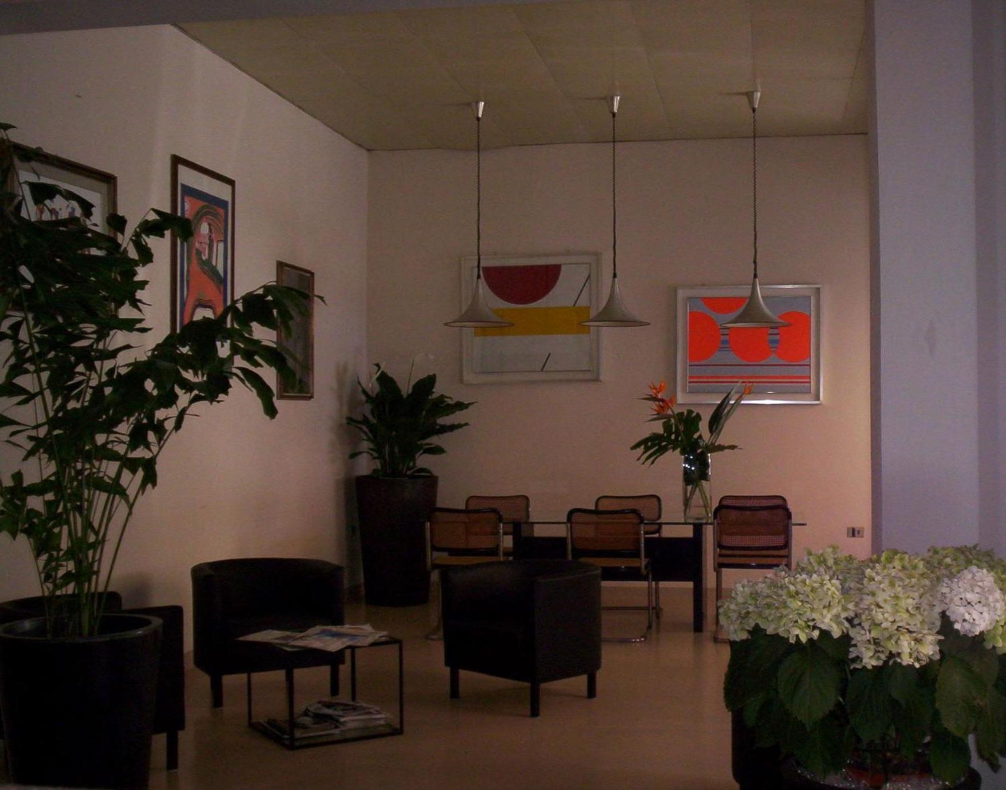 Hotel Touring Livorno Buitenkant foto
